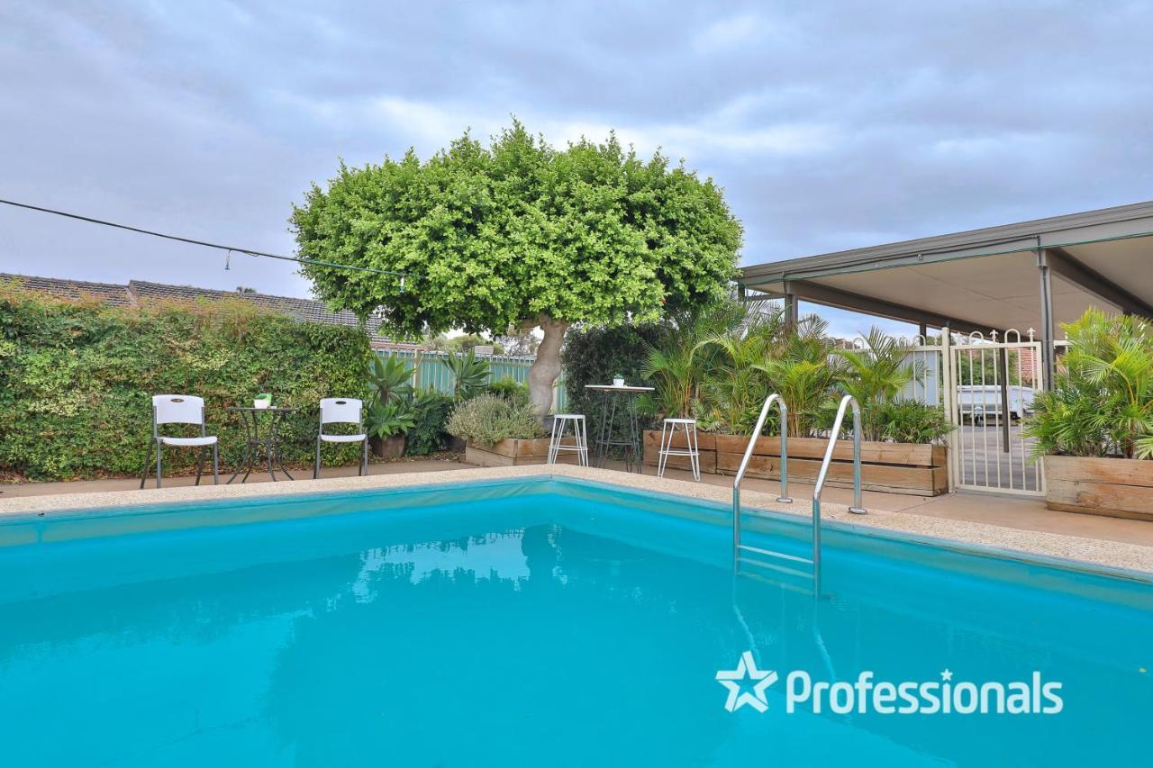 Vineland Motel מילדורה מראה חיצוני תמונה